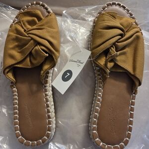 Universal Thread Women's Tan Knotted Slide Sandals